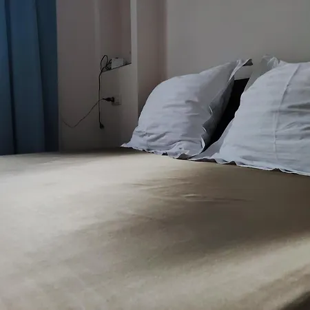 V&v Dzelzavas Long Term דירה ריגה