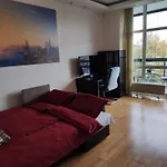 V&v Dzelzavas Long Term Apartamento *